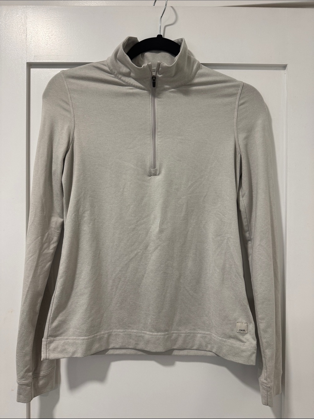 Vuori Light Gray Quarter-Zip Long Sleeve Top